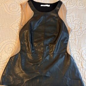 Bailey 44 leather /knit  top black/nude size medium sleeveless